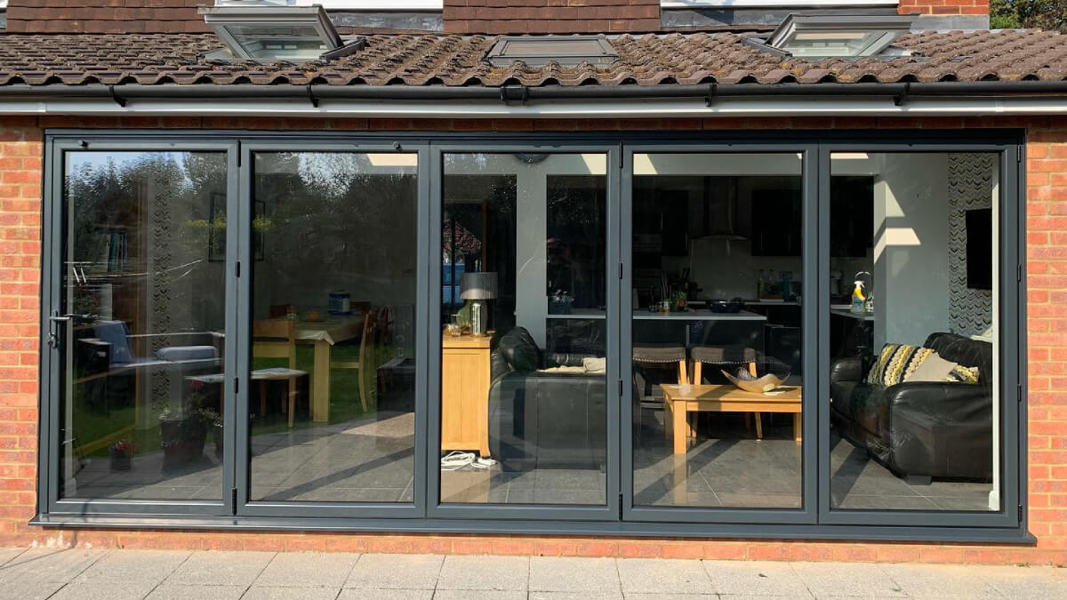 Doors closed extension