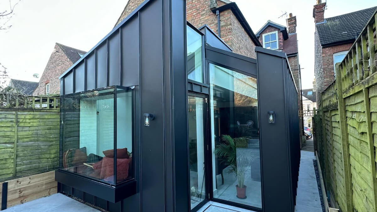 Modern extension