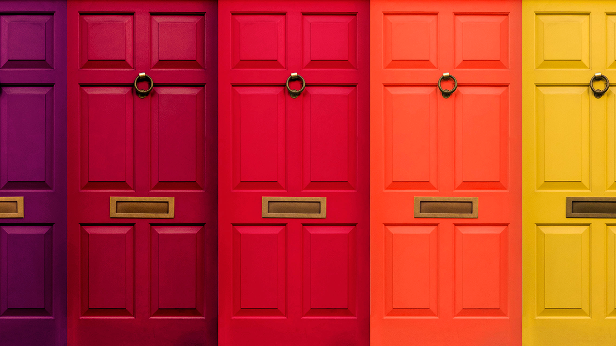 Five doors which blend from purple to yellow
